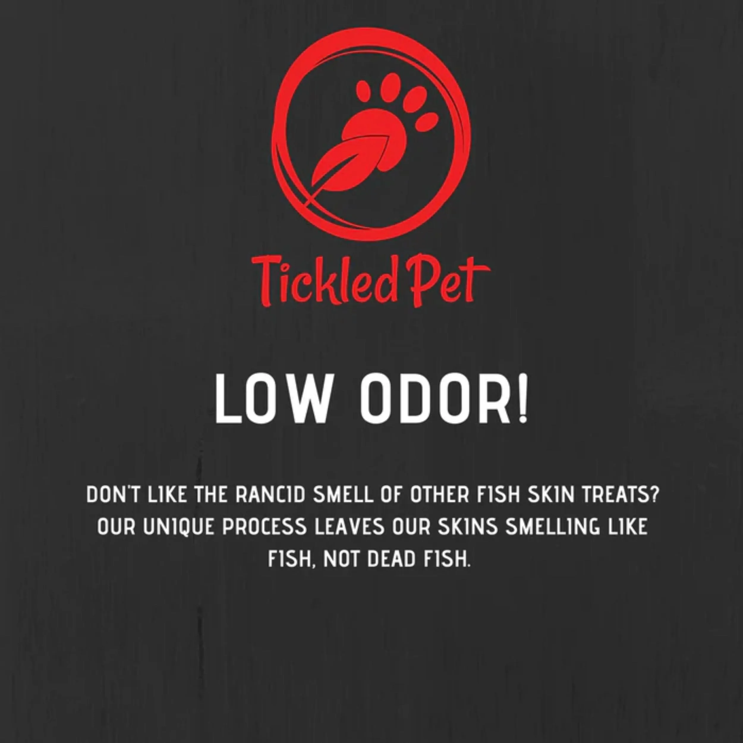 **Tickled Pet Dog 6oz. Salmon Skin Rolls